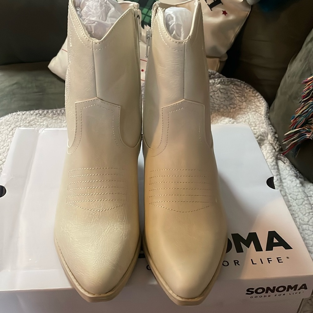 Woman’s Cowboy Boots